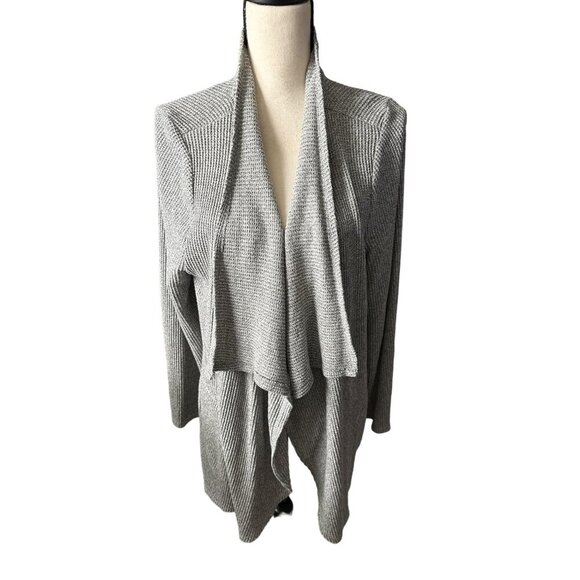 Chico’s Light Gray Thermal Cardigan 2 Way Hidden Snaps Pockets Size 1X - Picture 1 of 9